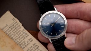 perfectly symmetrical vintage 1970s Patek Philippe ref. 3569 with backwinder